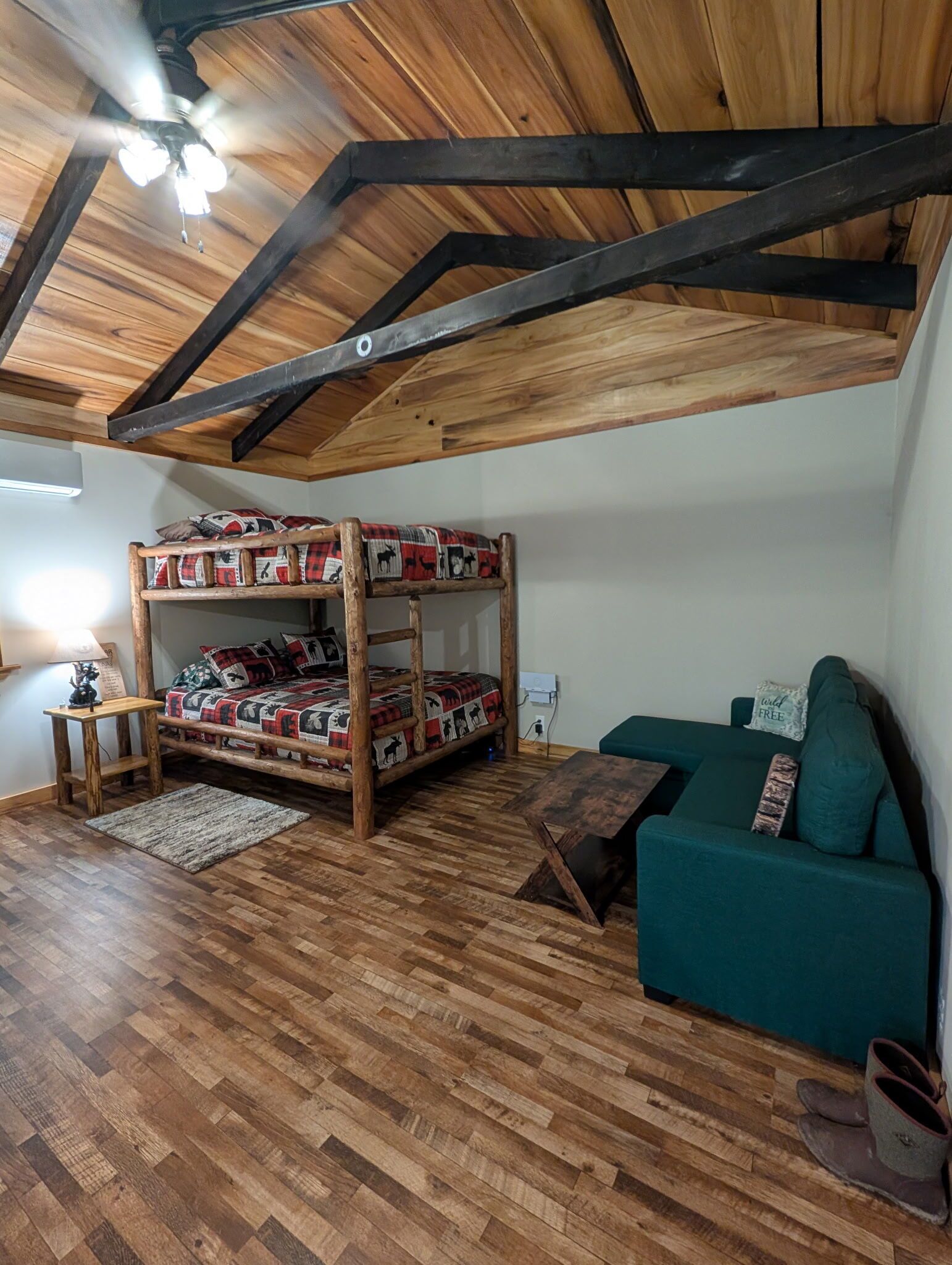 智能电视、电子游戏