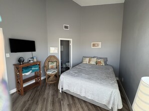 2 soverom, internettilgang og sengetøy