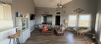 Matagorda Beach Front Home - With Front- Row Beach View