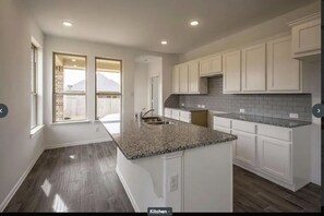 Microwave, stovetop, dishwasher