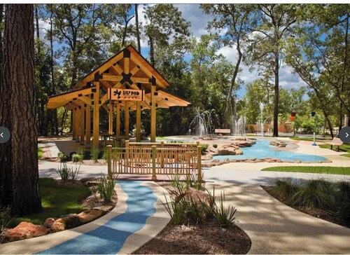 6 Months Min Stay 3BR: Golf - Courts, Resort Amenities, Pools & Trails