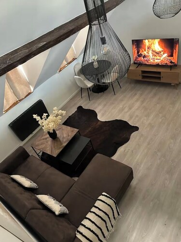 | Hyper-centre | 4 pers | Parking | 7mn RER A