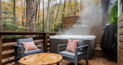 Three Trees Retreat at the Coosawattee River Resort