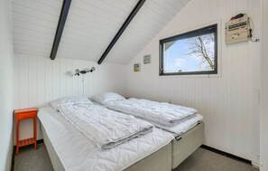 2 bedrooms, free WiFi