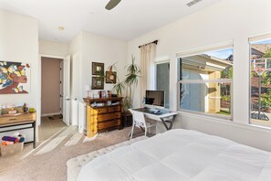 4 dormitorios, tabla de planchar con plancha, wifi y ropa de cama