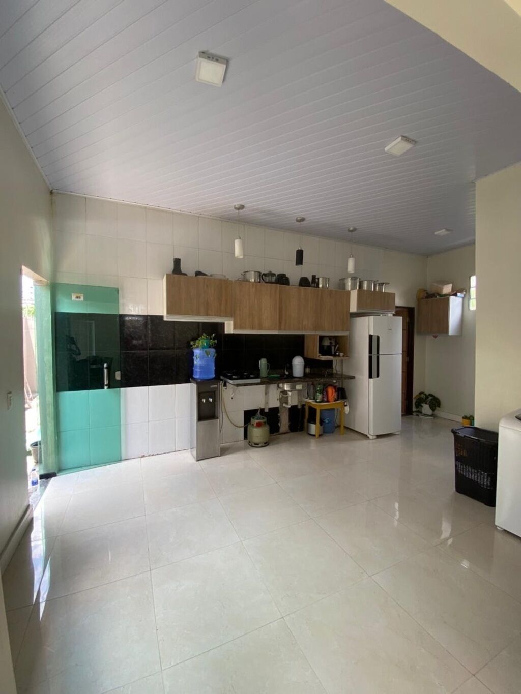 Køleskab, ovn, kogeplade, blender