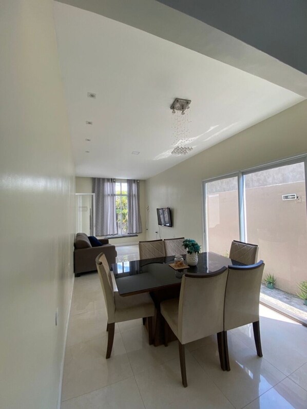 Interior - Modern family home (Manaus)