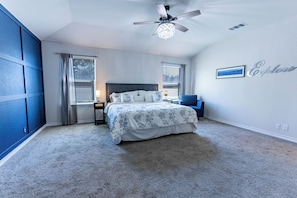 3 soverom, strykejern/-brett, wi-fi og sengetøy