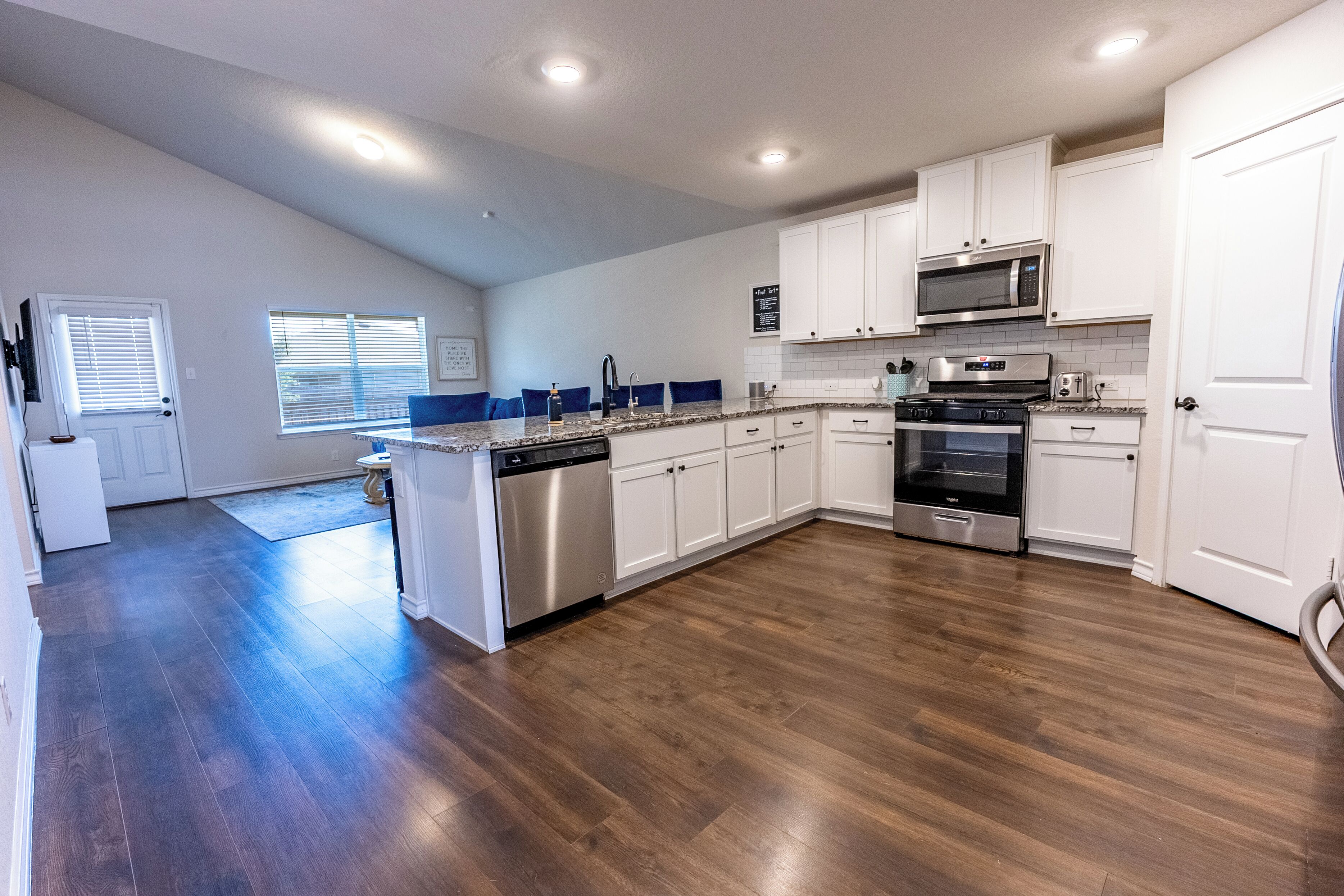 Microwave, oven, stovetop, dishwasher