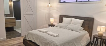 Begonia Residence - A Walk to Deakin University