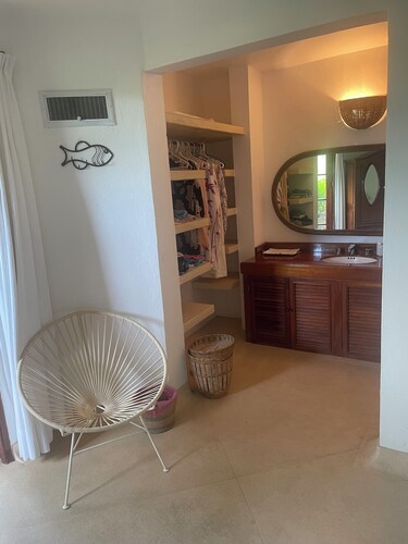 Villa Lujosa a 5 minutos caminando de  Playa La Ropa