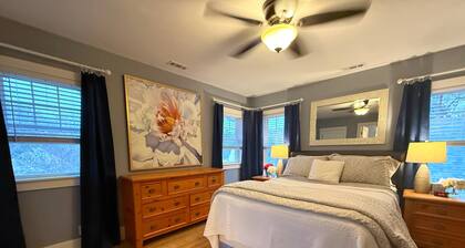 Historic 3-bedroom house, Walking distance to downtown Fremont, Host Friendly