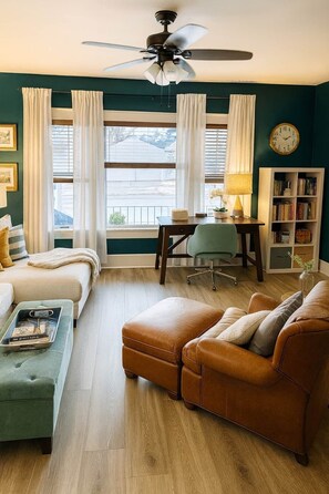Smart TV, DVD player, books