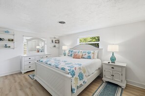 3 chambres, fer et planche à repasser, accès Internet, draps fournis