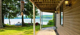 SR/SL Two Lakefront Homes w/Sauna, Decks, Sleeps 16 – Perfect for Families