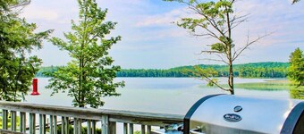 SR/SL Two Lakefront Homes w/Sauna, Decks, Sleeps 16 – Perfect for Families