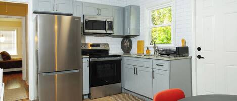 Mikrowelle, Ofen, Herdplatte