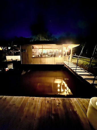 Property grounds. Private Waterfront Guest House w/ Dock & Kayaks - Quiet Midway, GA