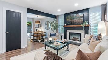 Téléviseur connecté, foyer