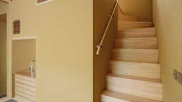 Traditional House, 1 Bedroom, Kitchenette, Garden View | In-room safe, individually decorated, individually furnished, desk