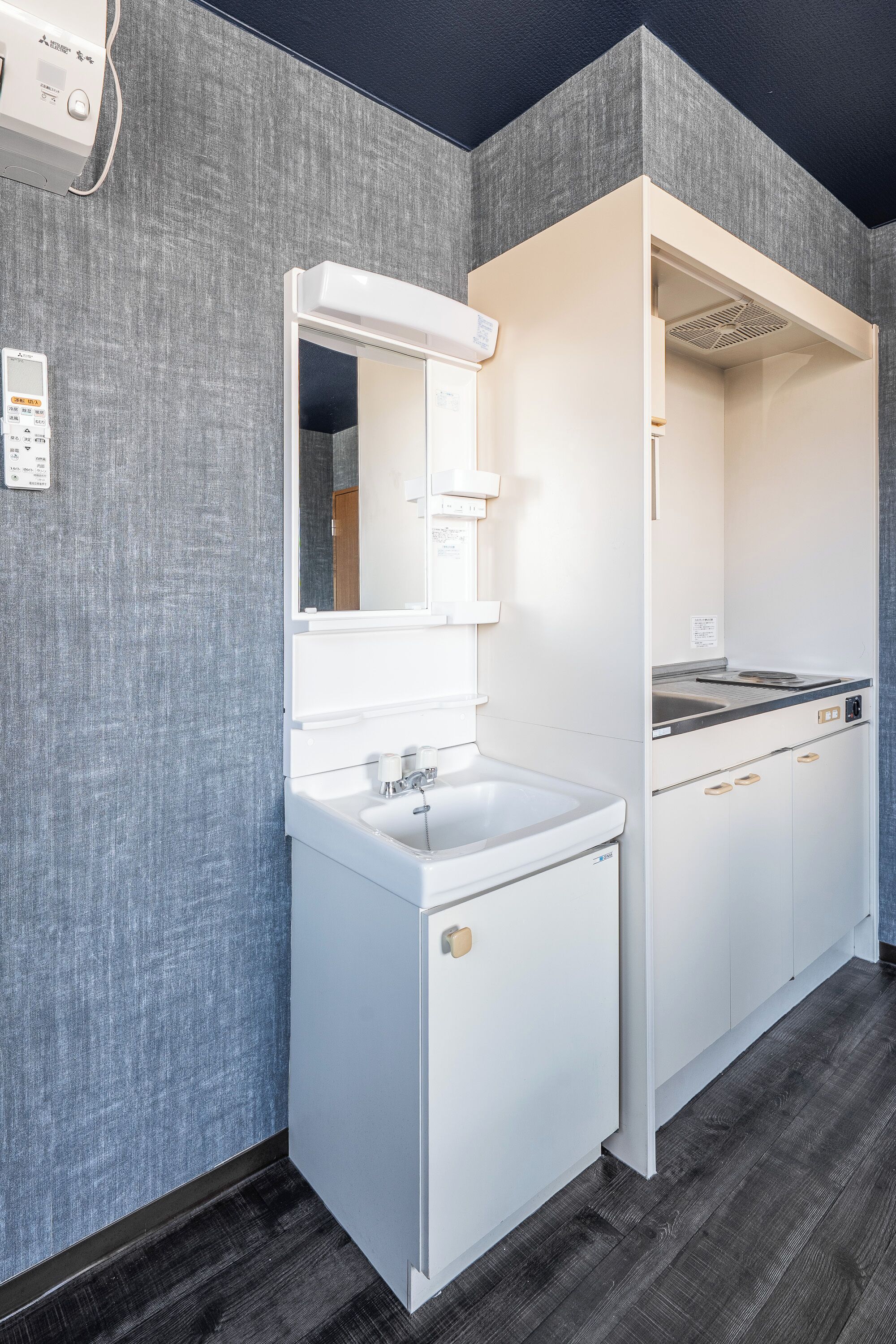 냉장고, 전자레인지, 쿡탑, 밥솥