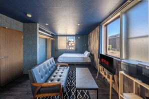 Setrika/meja setrika dan Wi-Fi gratis