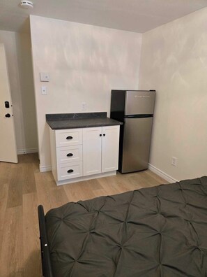 Double Room | Free WiFi