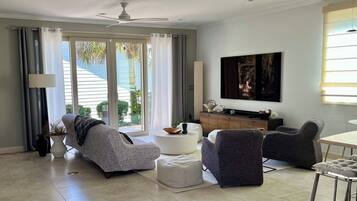 تلفزيون ذكي