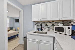 Interior - Minimalist Comfort Pensacola Studio (Pensacola)