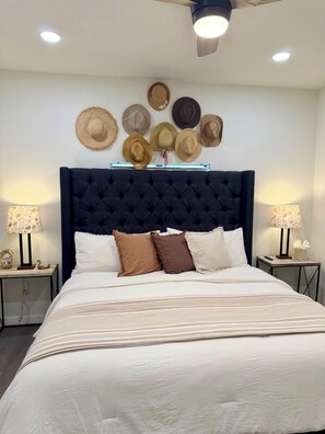 4 slaapkamers, een strijkplank/strijkijzer, internet, beddengoed