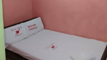 セーフティボックス (室内)、デスク