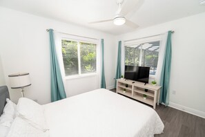 4 bedrooms, iron/ironing board, free WiFi, bed sheets