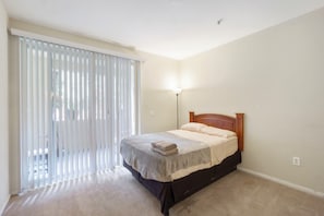 WiFi, bed sheets