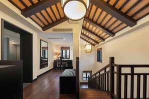 Cots/infant beds - Grand House Shaoxing (Shaoxing)
