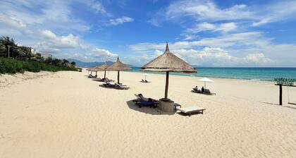 Luxury Villa Beach Front