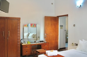 Comfort Twin Room, Patio, Garden View