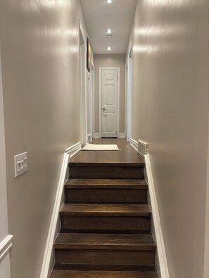 Interior - Modern home with 3BR near Scarborough Golf Club (Toronto)