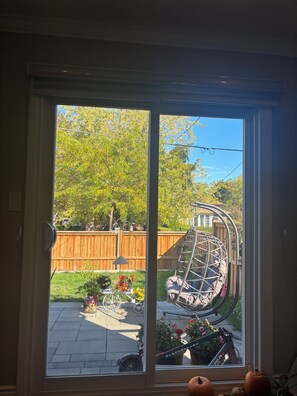 Interior - Modern home with 3BR near Scarborough Golf Club (Toronto)