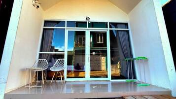 Deluxe-Haus, 2 Queen-Betten, Bergblick | Terrasse/Patio