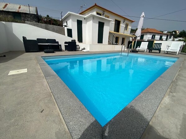 Piscine extérieure