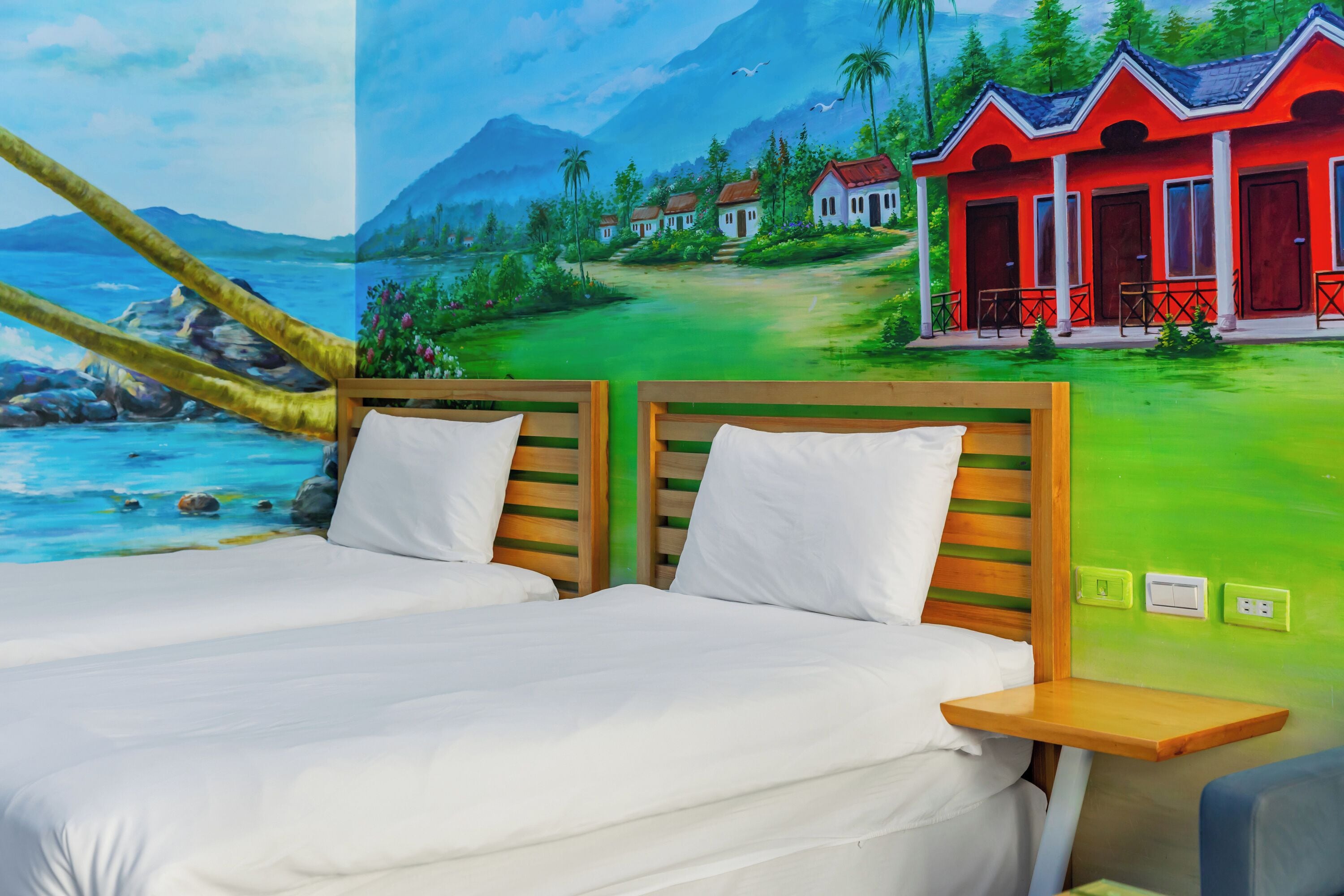 Superior Twin Room | Blackout drapes, soundproofing, free WiFi, bed sheets