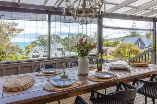 Water's Edge by Waiheke Pure