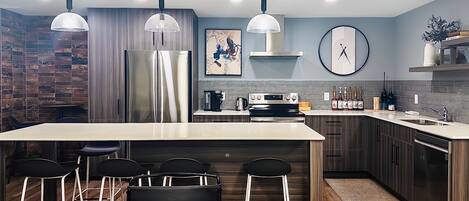 微波炉、炉灶、洗碗机