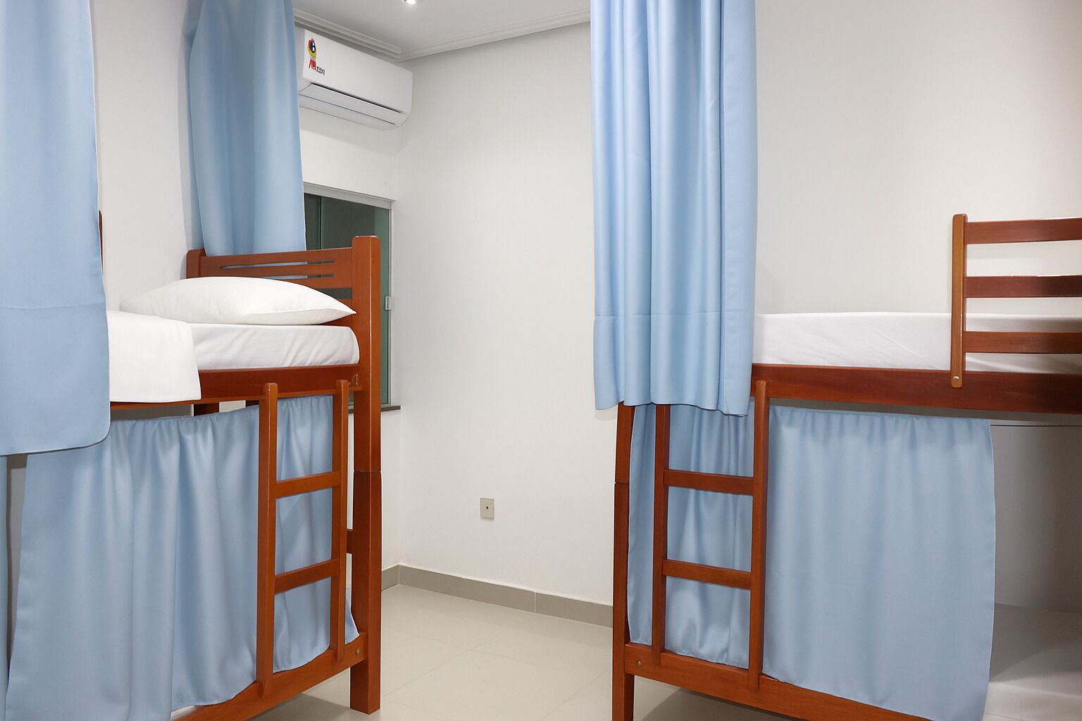 1 間睡房、上網、床單