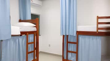 1 bedroom, internet, bed sheets