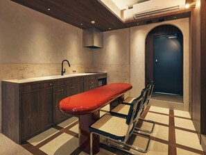 Deluxe Studio | Private kitchen