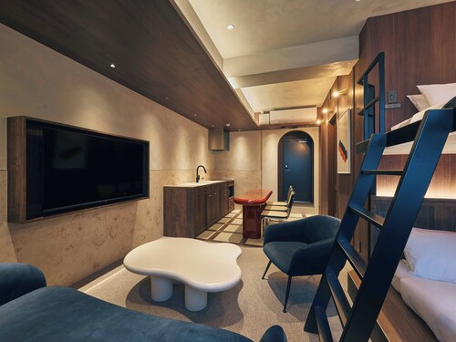 illi Noa Hamamatsucho