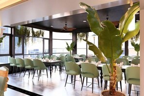 Restaurant - FTE Ha Long Hotel (Ha Long)