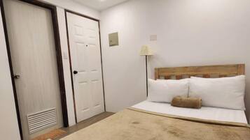 Standard Double Room | Free WiFi