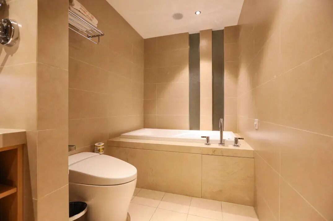 Kamar Double Bisnis | Bathtub spa pribadi